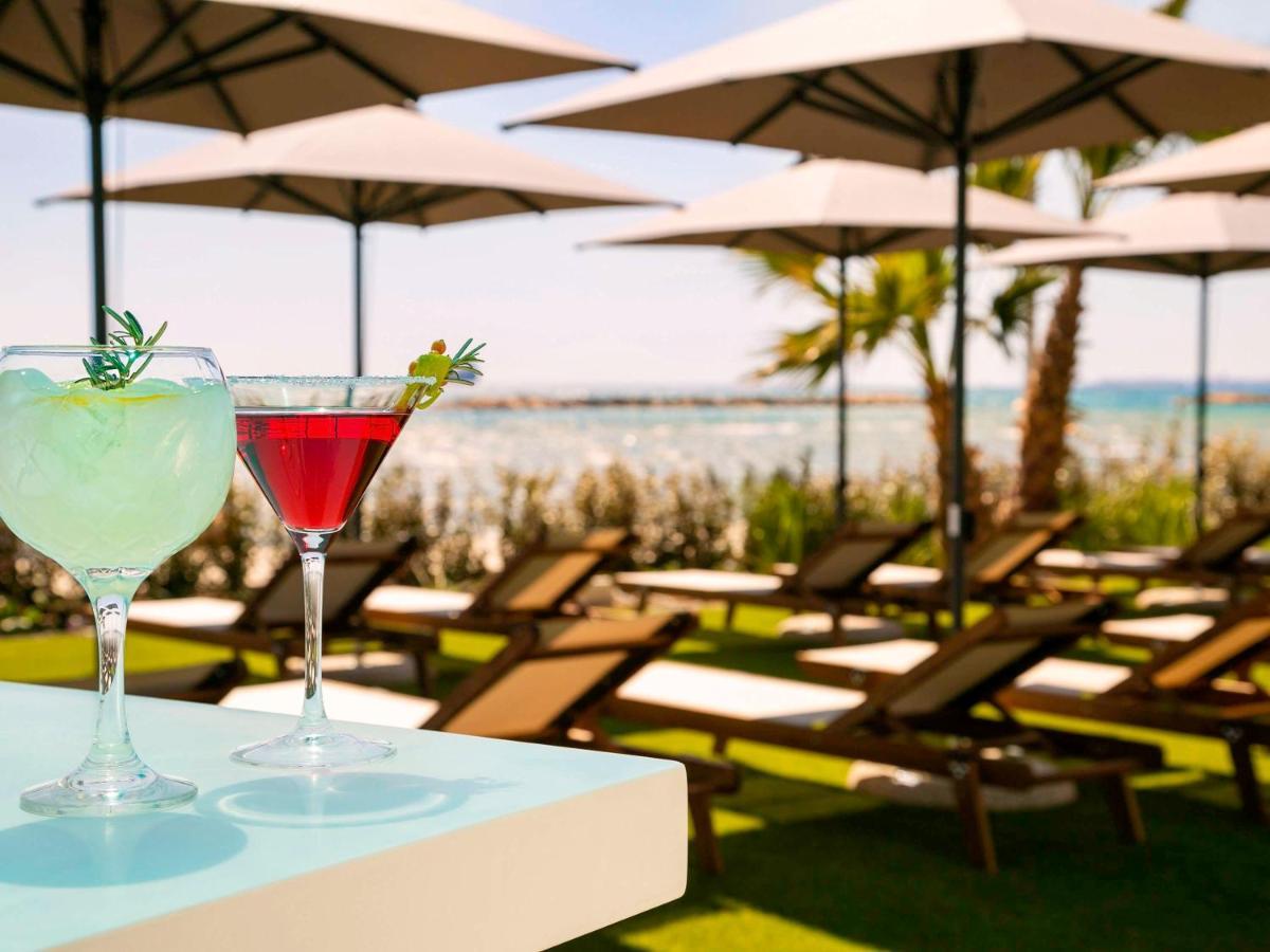 Mercure Larnaca Beach Resort Экстерьер фото